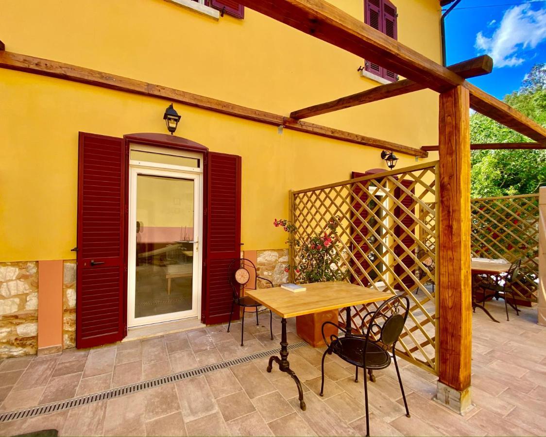 קמפיליה מריטימה B&B La Fucinaia Pet Friendly Adults Only מראה חיצוני תמונה