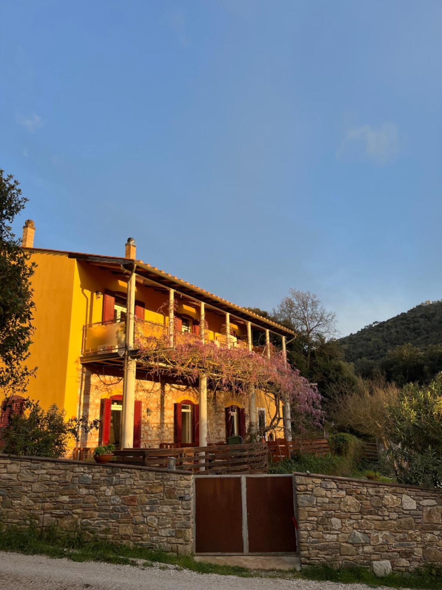 קמפיליה מריטימה B&B La Fucinaia Pet Friendly Adults Only מראה חיצוני תמונה